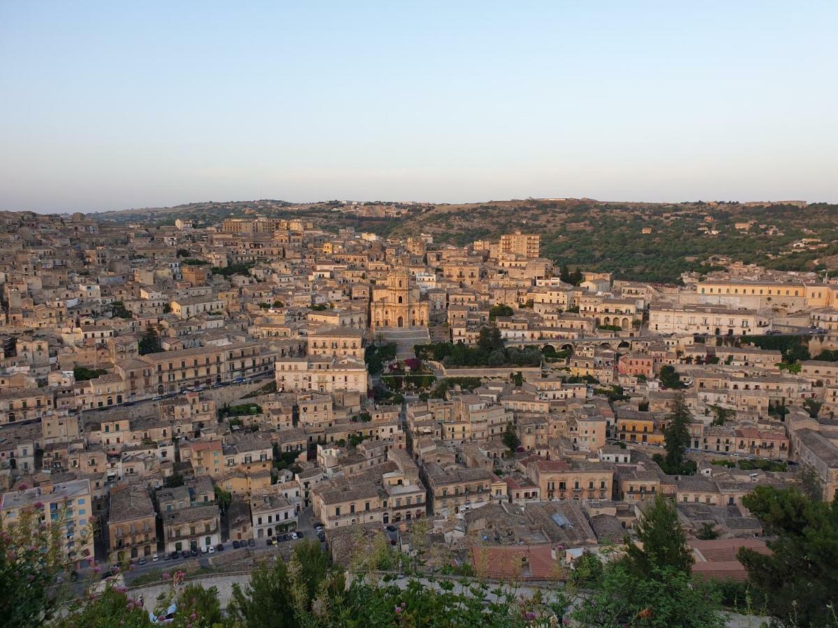 Vila Le Rose Di Modica Exteriér fotografie